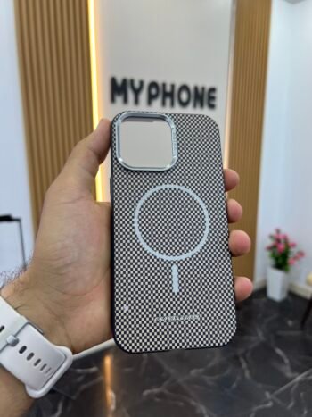 Carbon Fiber MagSafe Edition | الفخامة التقنية في يدك ✨